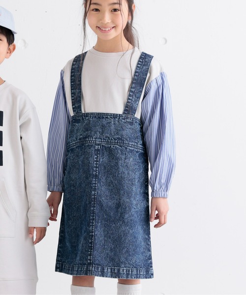 ARCH & LINE(アーチアンドライン)の「オーガニックコットン デニムジャンパースカート OG DENIM JUMPER SKIRT(ジャンパースカート・キッズ・アクア/グレー/ダークブルー・M/S/L/XL)」の1枚目の写真