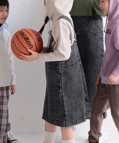 ARCH & LINE(アーチアンドライン)の「オーガニックコットン デニムジャンパースカート OG DENIM JUMPER SKIRT(ジャンパースカート・キッズ・アクア/グレー/ダークブルー・M/S/L/XL)」の18枚目の写真