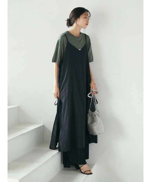 CRAFT STANDARD BOUTIQUE(クラフトスタンダードブティック)の「サイドスリットキャミワンピース *◆(ワンピース・レディース・ブラック/グリーン・FREE)」の3枚目の写真