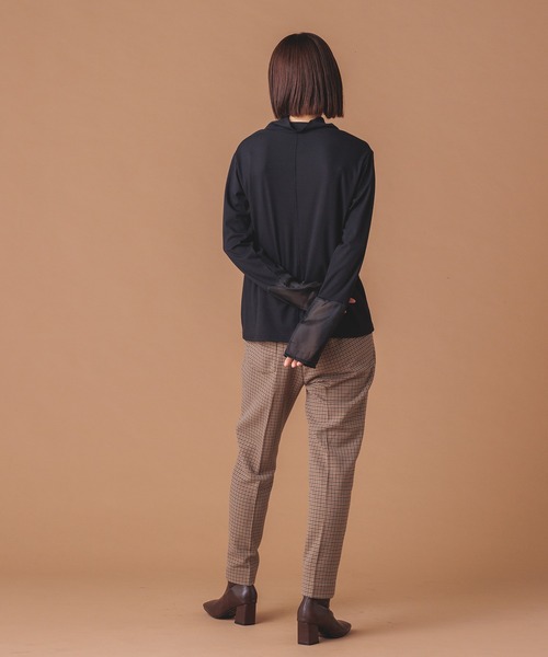 hunch（ハンチ）の「シアー袖切替ハイネックトップス（Tシャツ/カットソー・レディース・イエロー/ブルー/グレー/オフホワイト/ブラック・FREE）」の18枚目の写真