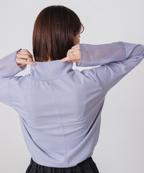 hunch（ハンチ）の「シアー袖切替ハイネックトップス（Tシャツ/カットソー・レディース・イエロー/ブルー/グレー/オフホワイト/ブラック・FREE）」の11枚目の写真