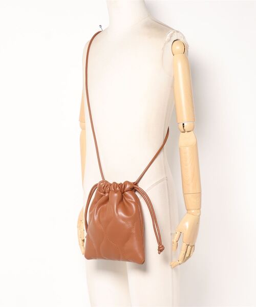 Scrap Book（スクラップブック）の「【Scrap Book】キルト巾着（ショルダーバッグ・レディース・ブラウン/レッド/ブルー/ベージュ・FREE）」の7枚目の写真