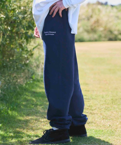 EMMA NOVEMBER (エマノーヴェンバー)の「Embroidery ヘビーブレンド スウェットパンツ(スウェットパンツ・メンズ・ブラック/ネイビー/グレー/ホワイト/サンドベージュ・1/3/2)」の8枚目の写真