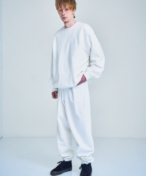 EMMA NOVEMBER (エマノーヴェンバー)の「Embroidery ヘビーブレンド スウェットパンツ(スウェットパンツ・メンズ・ブラック/ネイビー/グレー/ホワイト/サンドベージュ・1/3/2)」の14枚目の写真