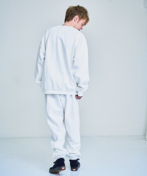 EMMA NOVEMBER (エマノーヴェンバー)の「Embroidery ヘビーブレンド スウェットパンツ(スウェットパンツ・メンズ・ブラック/ネイビー/グレー/ホワイト/サンドベージュ・1/3/2)」の16枚目の写真