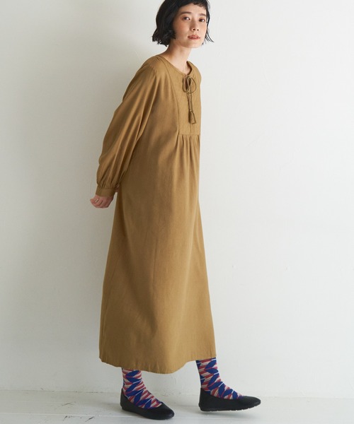 LBC（エルビーシー）の「キルト切り替えタッセルワンピース（ワンピース・レディース・チャコールグレー/スカイブルー/マスタード・M）」の7枚目の写真