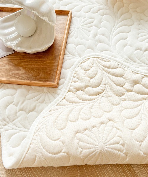 セール】エレガントキルティングラグマット（ラグ/マット）｜aimoha