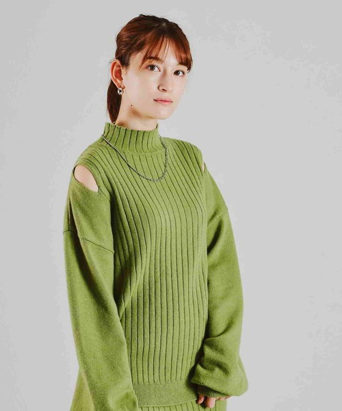 新品❤️アルチビオ❤️ジップアップセーター 新品❤️アルチビオ❤️ジップアップセーター archivio 40％OFF