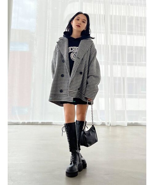 EMODA(エモダ)の「アシンメトリーチェーンバッグ(ハンドバッグ・レディース・ブラック/ベージュ・FREE)」の14枚目の写真