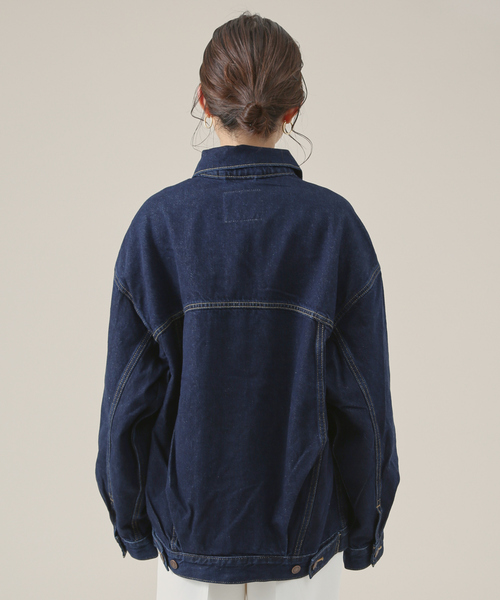 Rouge vif(ルージュヴィフ)の「Levis XLWOMENS TRUCKER Gジャン(デニムジャケット・レディース・インディゴブルー・フリー)」の6枚目の写真