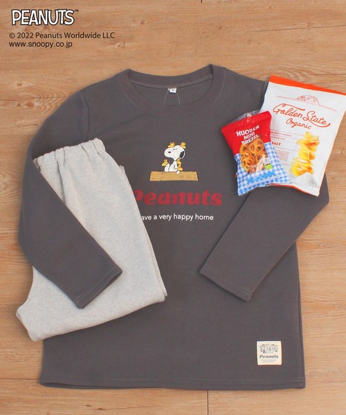 PEANUTS(ピーナッツ)の「【SNOOPY】スヌーピー ロゴプリント裏起毛ルームウェアセット(ルームウェア/パジャマ)」 - WEAR