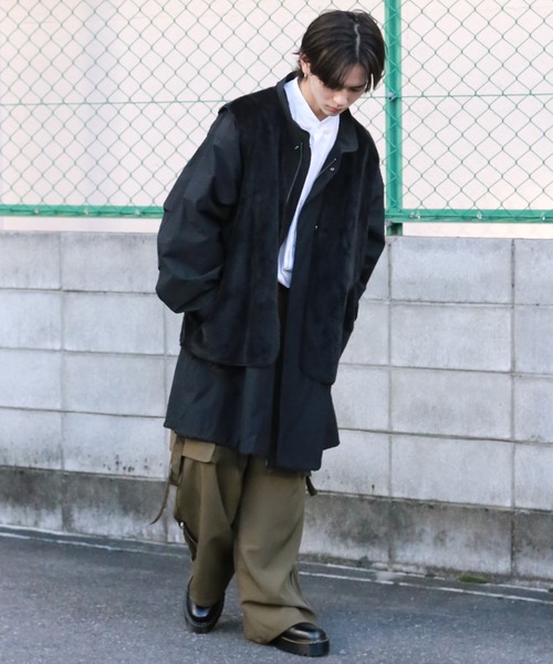 SPINNS（スピンズ）の「【フェイクファー】 ライナーベスト（ベスト・メンズ・グレー/ブラック/カーキ/キャメル/ブラウン/ダークブラウン・ONESIZE）」の9枚目の写真