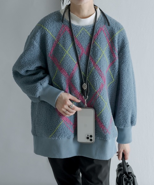 ear PAPILLONNER(イアパピヨネ)の「メタルパーツレザースマホショルダー(スマホグッズ・レディース・ブラック/ベージュ・FREE)」の17枚目の写真