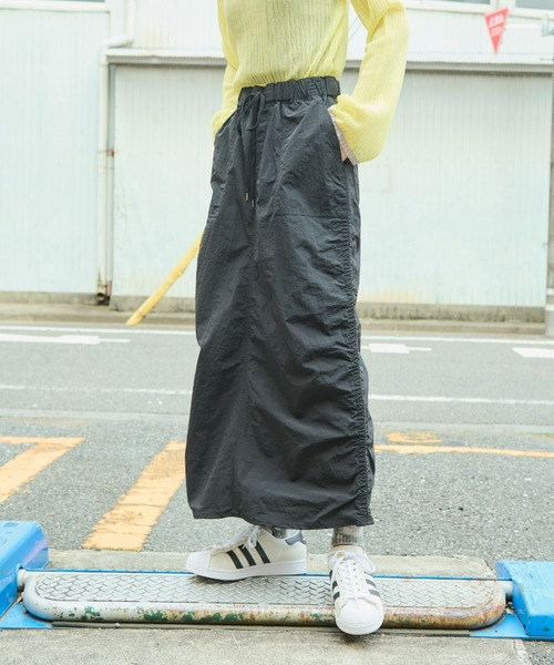 Auntie Rosa Holiday（アンティローザホリデー）の「サイドシャーリングベイカースカート（スカート・レディース・ブラック/ベージュ・FREE）」の5枚目の写真