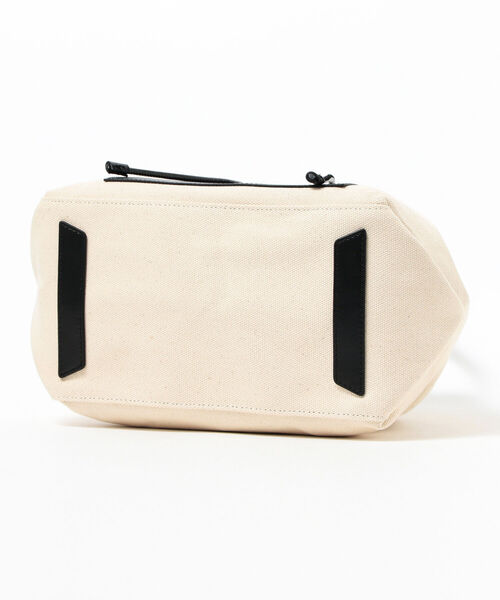 Ray BEAMS(レイビームス)の「YAHKI / YH-545 キャンバス バッグ(トートバッグ・レディース・ブラック・ONE SIZE)」の4枚目の写真