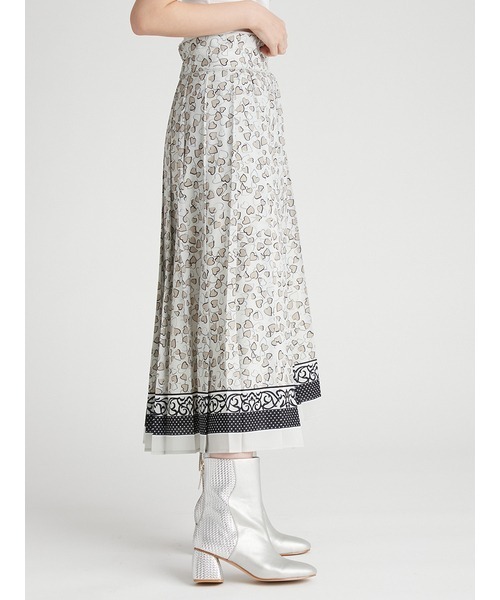 FURFUR（ファーファー）の「ハートスカーフプリーツスカート（スカート  