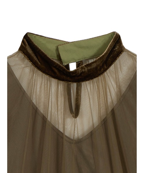 Ameri(アメリ)の「UND VELOUR TULLE BLOUSE(シャツ/ブラウス・レディース・ボルドー/カーキ/ブラック・FREE)」の11枚目の写真