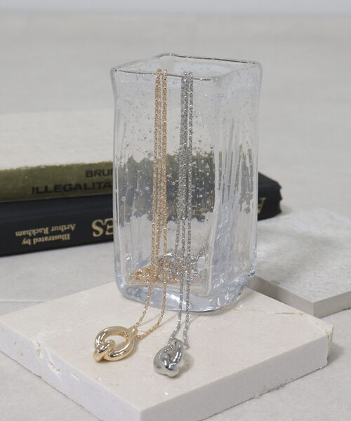 fredy emue(フレディエミュ)の「ドロップラインアジャストペンダント(ネックレス・レディース・シルバー/ゴールド・FREE)」の3枚目の写真