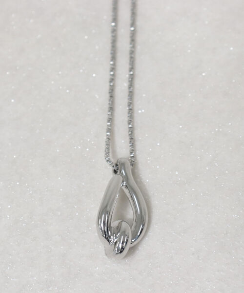 fredy emue(フレディエミュ)の「ドロップラインアジャストペンダント(ネックレス・レディース・シルバー/ゴールド・FREE)」の12枚目の写真