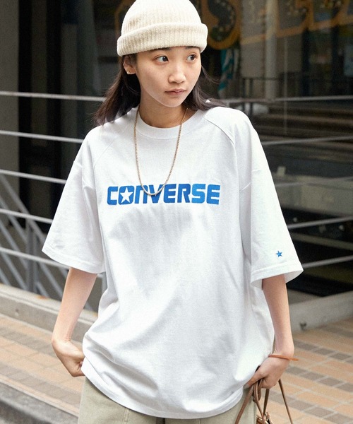CONVERSE(コンバース)の「CONVERSE/コンバース ロゴ刺繍 オーバーサイズラグラン半袖Tシャツ(Tシャツ/カットソー・メンズ・ホワイト/グリーン/オートミール/グレー系/グリーン系/ブラック/ブラック系/ホワイト系・M/L)」の10枚目の写真