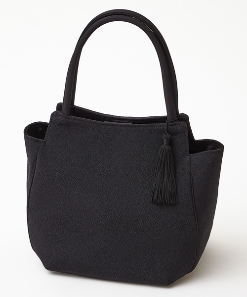 AIMER（エメ）の「【喪服・礼服用】通しマチソフトブラックフォーマルバッグ2点セット(バッグ・袱紗)（ハンドバッグ・レディース・ブラック・FREE）」の2枚目の写真