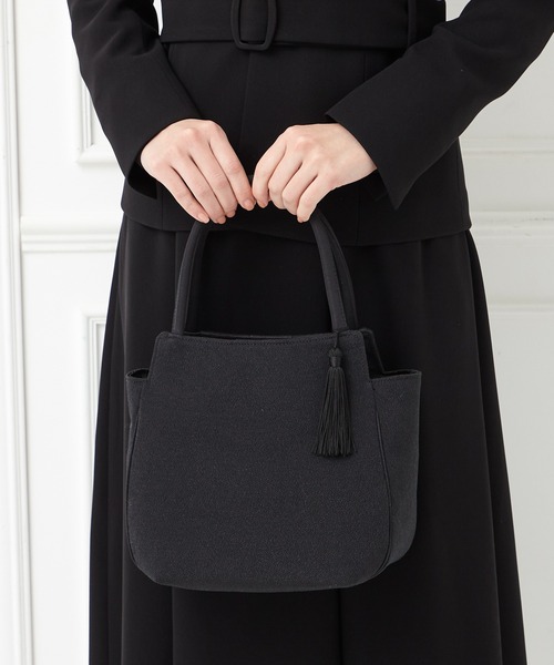 AIMER（エメ）の「【喪服・礼服用】通しマチソフトブラックフォーマルバッグ2点セット(バッグ・袱紗)（ハンドバッグ・レディース・ブラック・FREE）」の13枚目の写真