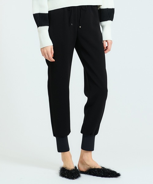 ESTNATION（エストネーション）の「ESTNATION / ダブルクロス裾リブパンツ（その他パンツ・レディース・ブラック/ブラウン・36/38）」の2枚目の写真