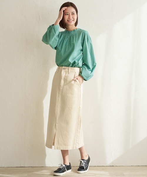 LBC(エルビーシー)の「襟タックフリルブラウス(シャツ/ブラウス・レディース・グリーン/ホワイト/ブラック・M/L)」の5枚目の写真