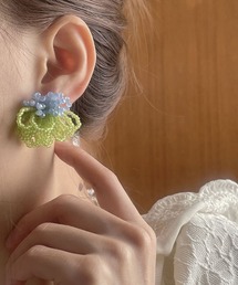 クラゲフラワービーズピアス