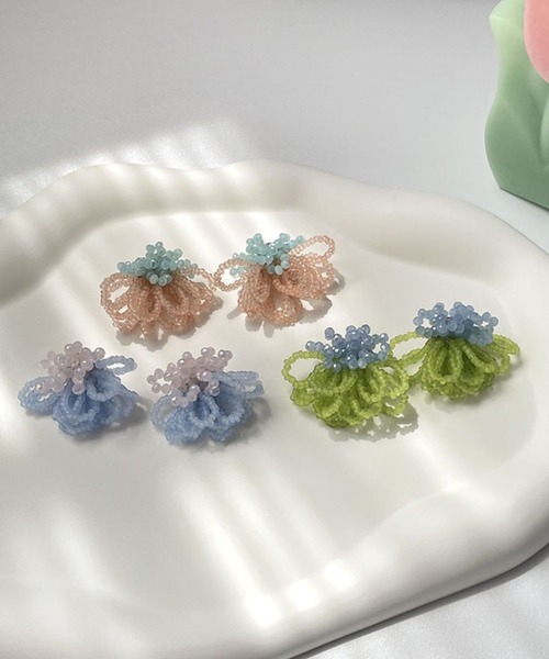 水泡タッセルクラゲピアス | Milky Rag