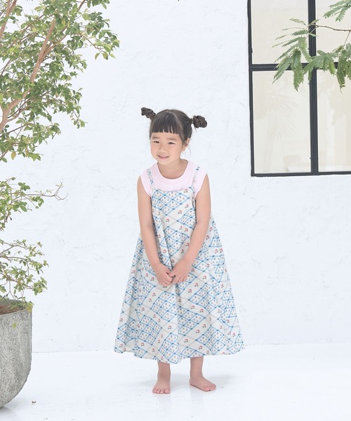 LOWRYS FARM（ローリーズファーム）の「ＩＮＤＩＡＩＳプリントキャミワンピース　191023（ワンピース・キッズ・オフホワイト/サックスブルー/ベージュ/ブルー系その他・110cm/120cm/130cm/140cm/150cm）」の3枚目の写真