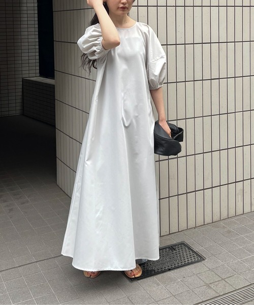 feepur(フェピュール)の「【TALLサイズあり】ランタンスリーブAライン2wayワンピース(ワンピース・レディース・アイボリー/ブラック/オリーブ・MEDIUM/TALL)」の11枚目の写真