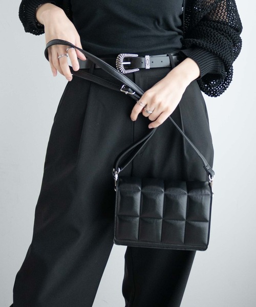 WEGO（ウィゴー）の「WEGO/PUパデッドミニショルダー（ショルダーバッグ・レディース・ホワイト/シルバー/ブラック・FREE）」の7枚目の写真