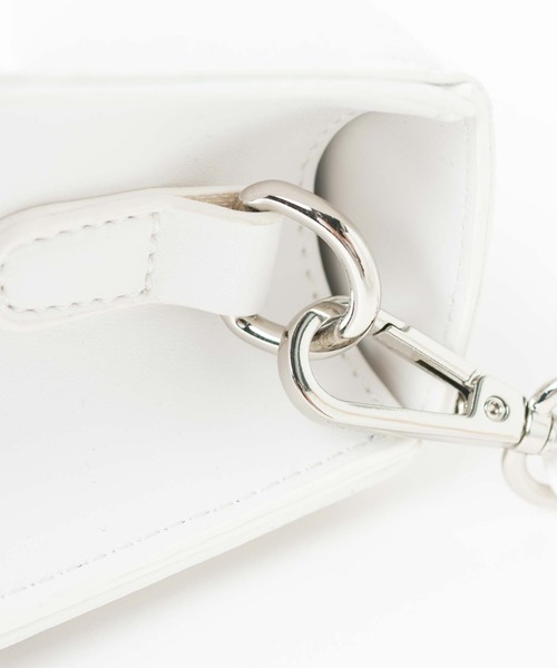 WEGO（ウィゴー）の「WEGO/PUパデッドミニショルダー（ショルダーバッグ・レディース・ホワイト/シルバー/ブラック・FREE）」の16枚目の写真