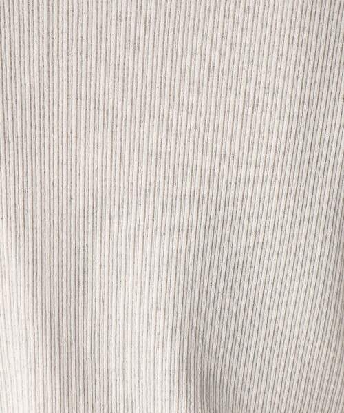 UNTITLED（アンタイトル）の「◆【さらりと着られる薄手トップス／洗える】コットン混 シアーリブカットソー（Tシャツ/カットソー・レディース・ブラック/ライトグレー/グリーン・50/02/04/48/00/44）」の11枚目の写真