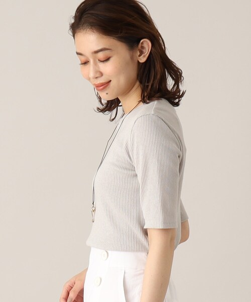 UNTITLED（アンタイトル）の「◆【さらりと着られる薄手トップス／洗える】コットン混 シアーリブカットソー（Tシャツ/カットソー・レディース・ブラック/ライトグレー/グリーン・50/02/04/48/00/44）」の13枚目の写真