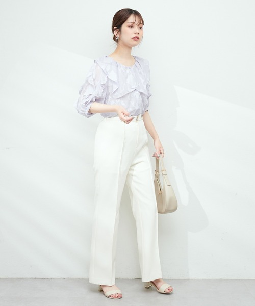 natural couture(ナチュラルクチュール)の「WEB限定 / オパールフラワーシアーブラウス(シャツ/ブラウス・レディース・ネイビー/アイボリー/サックスブルー・FREE)」の22枚目の写真