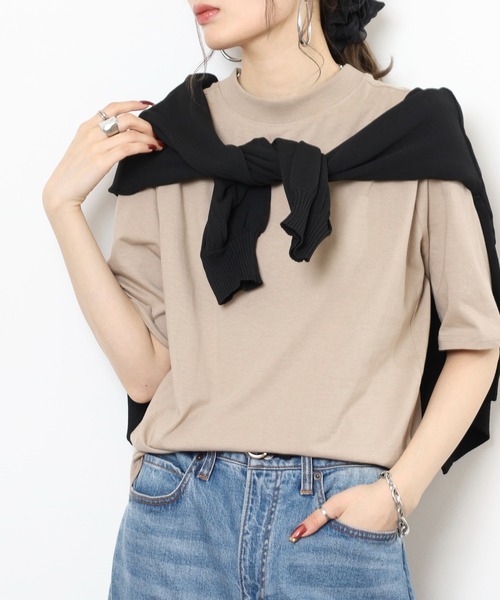 atONE（アットワン）の「atONE プチハイネック半袖Tシャツ（Tシャツ/カットソー・レディース・モカ/ブラック/オフホワイト/グレイッシュベージュ・L/LL/3L/4L/M）」の19枚目の写真