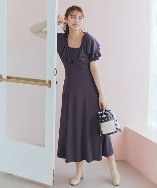 WILLSELECTION(ウィルセレクション)の「フリルカットソーワンピース(ワンピース・レディース・ボルドー/チャコールグレー/ブラック・MEDIUM)」の3枚目の写真