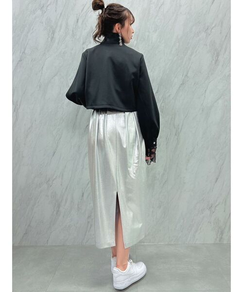 dazzlin(ダズリン)の「メタリックコクーンスカート(スカート・レディース・ブラック/ブラウン/シルバー・SMALL/MEDIUM)」の5枚目の写真