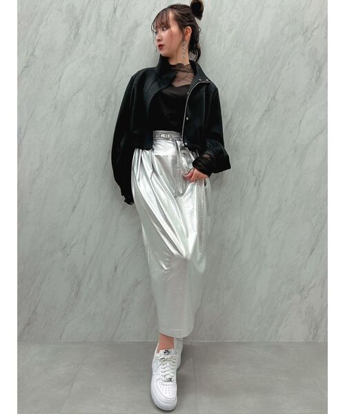 dazzlin(ダズリン)の「メタリックコクーンスカート(スカート・レディース・ブラック/ブラウン/シルバー・SMALL/MEDIUM)」の7枚目の写真