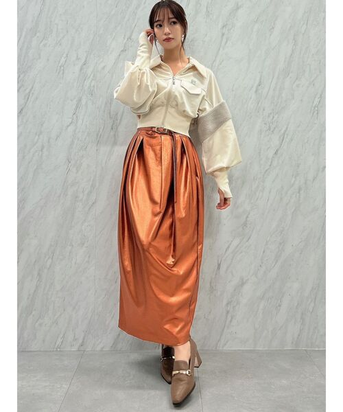 dazzlin(ダズリン)の「メタリックコクーンスカート(スカート・レディース・ブラック/ブラウン/シルバー・SMALL/MEDIUM)」の10枚目の写真