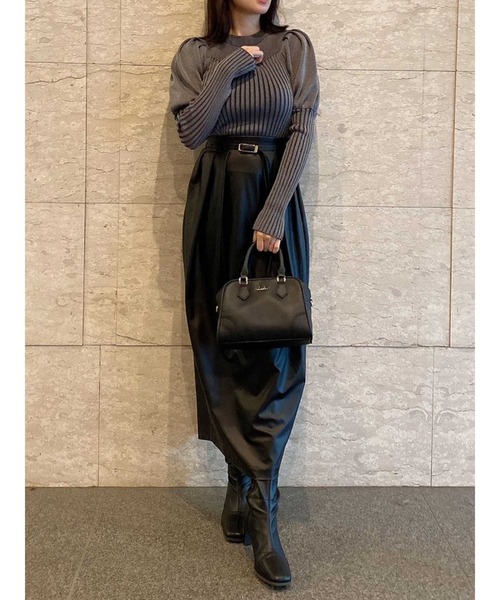 dazzlin(ダズリン)の「メタリックコクーンスカート(スカート・レディース・ブラック/ブラウン/シルバー・SMALL/MEDIUM)」の2枚目の写真