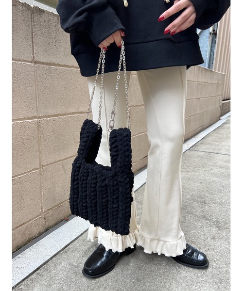 WC（ダブル シー）の「モコモコ2WAYショルダーバッグ（ショルダーバッグ・レディース・ブラック/グリーン/ピンク/レッド・FREE）」の2枚目の写真