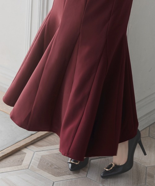 Julia Boutique(ジュリアブティック)の「ボリュームマーメイドスカート/23542(スカート・レディース・ブラック/プラム/ボルドー・ONE)」の15枚目の写真
