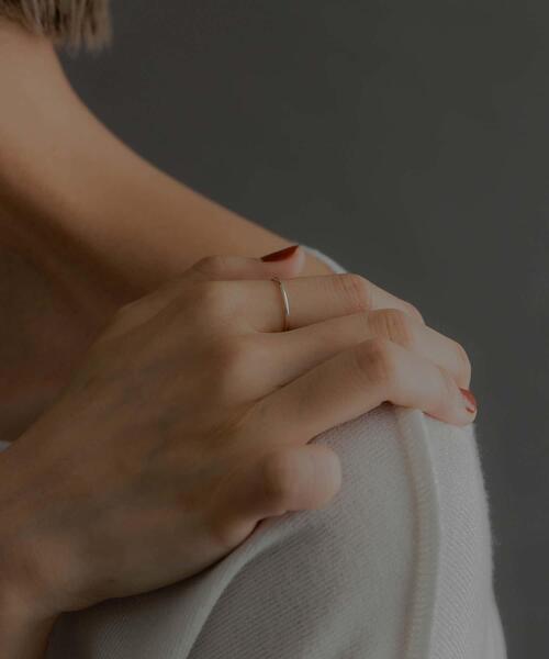 SMELLY(スメリー)の「SMELLY so’ slim basic ring(リング・レディース・シルバー・3/11/7)」の13枚目の写真