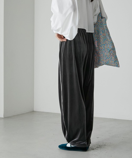 STUSSY ベロアパンツ