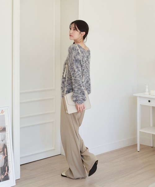 UNE MANSION(ユヌマンション)の「ぼかしタイダイルーズネックリラックスニット(ニット/セーター・レディース・ブラック/グレー/ネイビー/ピンク/カーキ/ブルー・FREE)」の21枚目の写真
