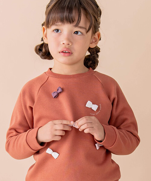 Noeil aime BeBe(ノイユエイムベベ)の「リボンいっぱいベア裏毛起毛トレーナー(80~130cm)(スウェット・キッズ・ブラウン/ピンク・120cm/130cm/100cm/80cm/110cm/90cm)」の5枚目の写真