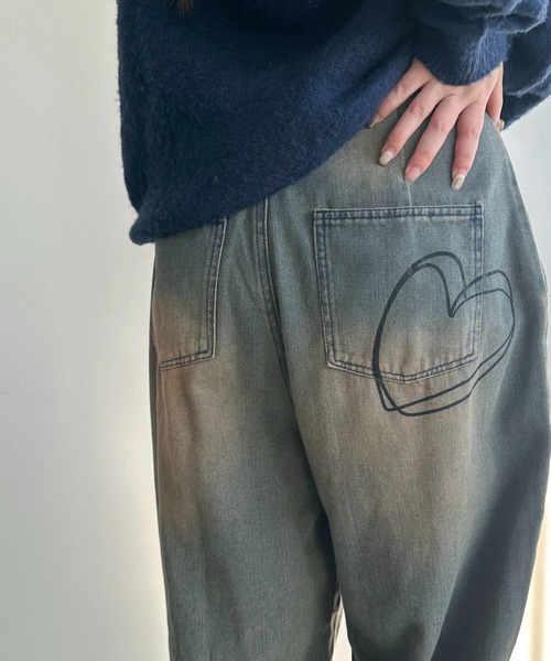 apres jour mignon（アプレジュールミニョン）の「【apres jour mignon SOIE】落書きオーバーダイデニム【ZOZOTOWN限定アイテム】（デニムパンツ・レディース・インディゴブルー/ブルー・MEDIUM/LARGE/X-LARGE/SMALL）」の9枚目の写真